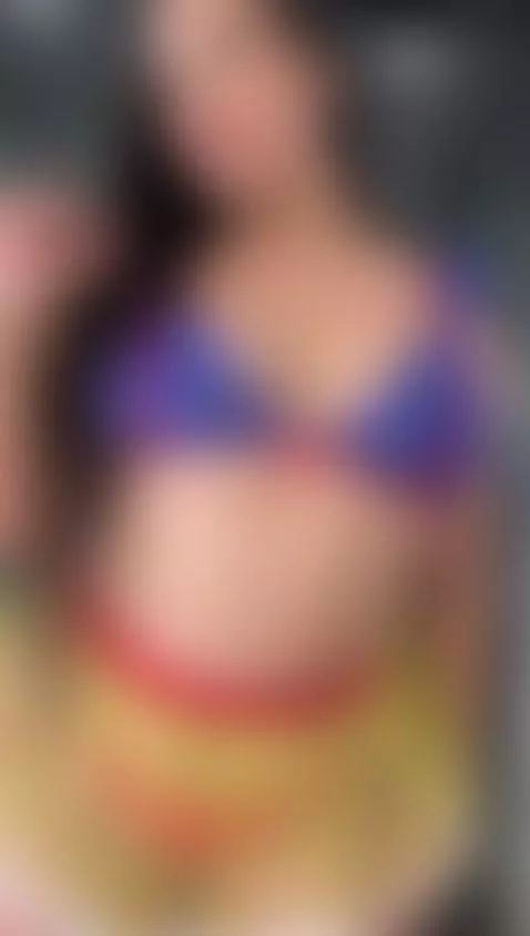 Look! snow white is that you?  🩷 by cortes-marcela