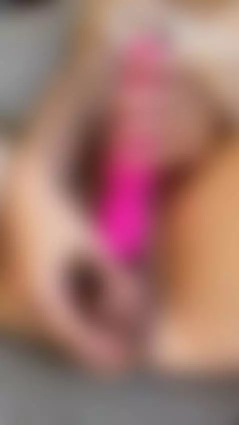 SUBSCRIBE ONLYFANS = SEXY GIFT🔥 by velvetolga