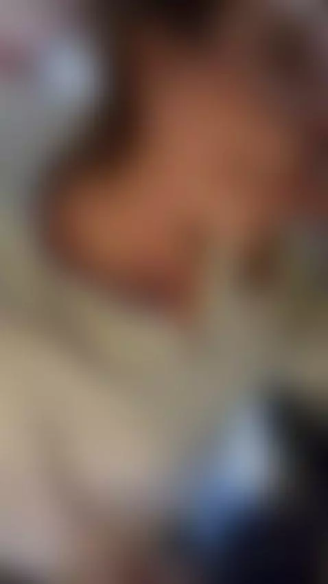 had to suck his cocke before he ;eft even just for a few sec... by crazycakes0301