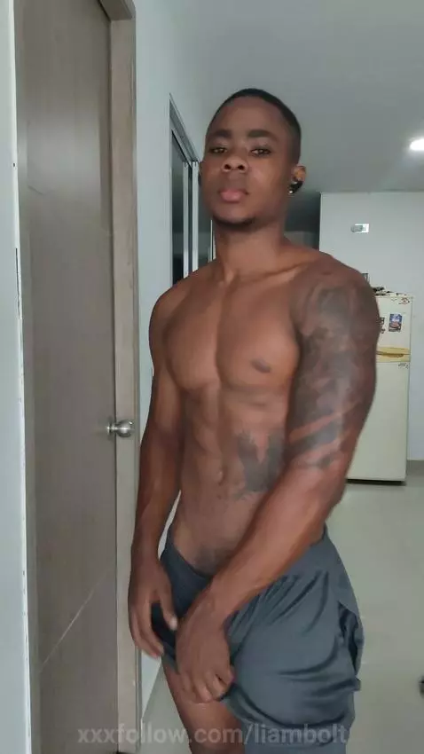 😌🍫🔥 by liambolt