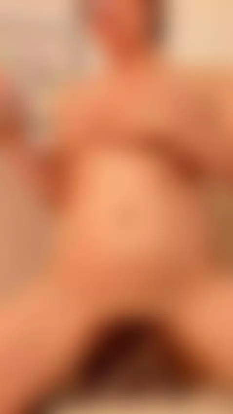 lick this creamy pussy, creampie for you baby! 🤩 by clhoee-johnson