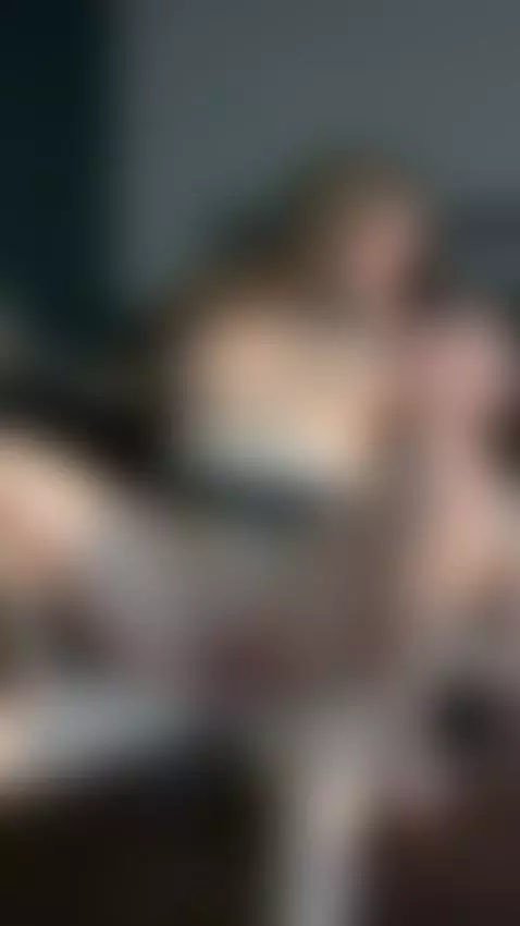 Hermanastro tu verga está muy rica 🤤 by albx09