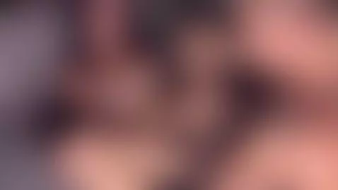 quien  es el siguiente en preñarme?💦🍑🍆
full vid in video 😈 by gabybelt13