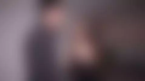 la vecina me envita a su casa, 👅🍑😳
follow for more videos 👇
... by papirodriguez