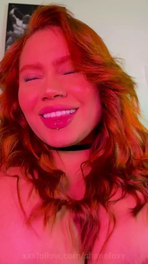 Who wanna play with me? by shanefoxy