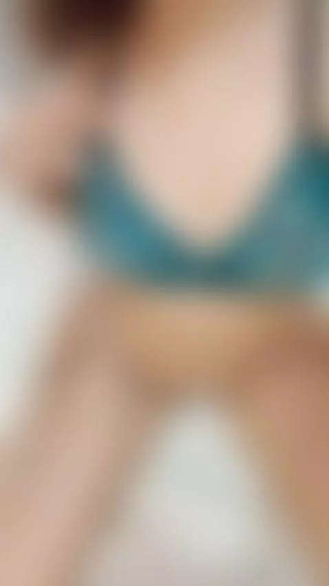 I just turned 18 and I want to see a dick. by sambadof