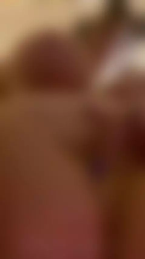 Look closer by dianabunny