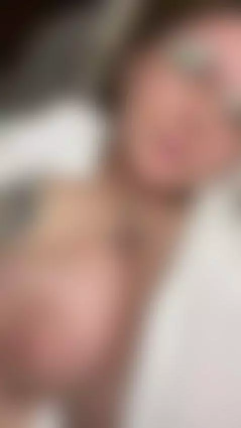 naughty curvy body nude slut pussy licking dripping  See OF by dianabunny