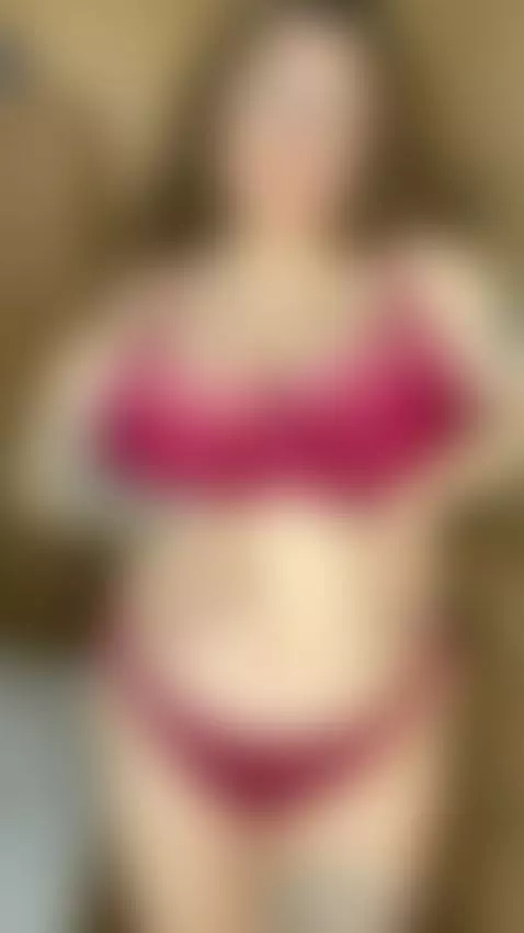 stunning curvy body moaning tight pussy cum dripping  See my... by dianabunny