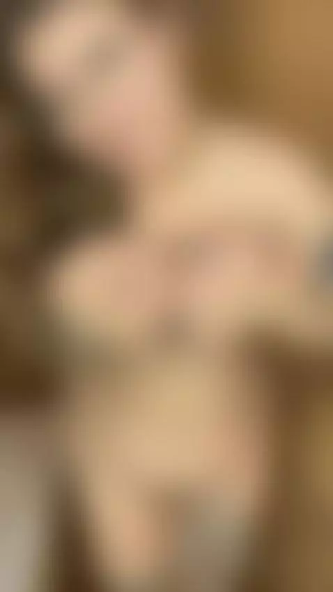 hot busty moaning horny wet naked  Full on OF by dianabunny