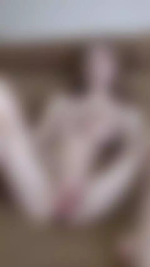 Don’t look away by kristicake