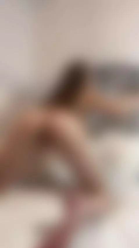 Stretch both my greedy holes wide please 😩🖐️🍆 by kristicake