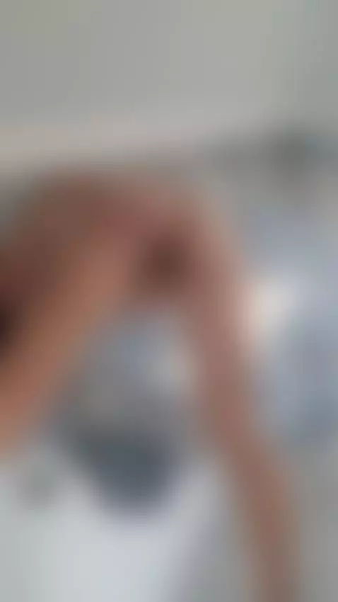 Playing with my pussy in the bathroom by crystalmary90