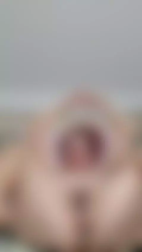 My pussy takes out and puts in the cigarette. by crystalmary90