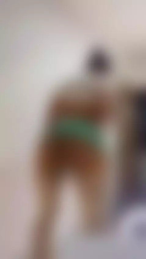 Hello xxxfollow by saramaciel