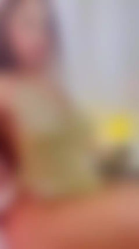 sexy legs by saramaciel