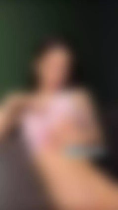 Find positivity together with this charming girl — subscribe... by katyblush