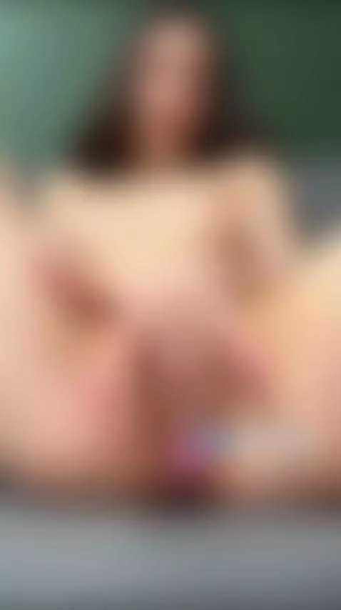 Bright and beautiful — subscribe so you won't miss anything!... by katyblush