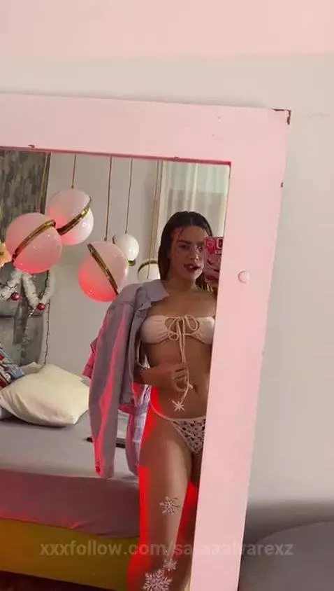 ♥ Come here and make me moan ♥ by saraaalvarexz