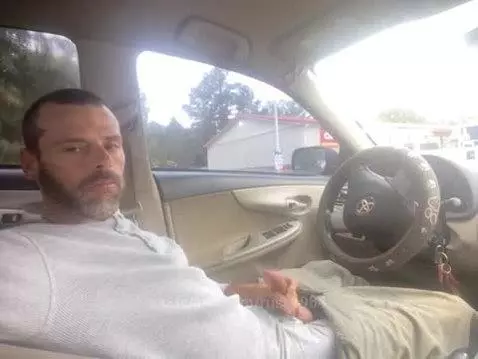 looking for a hot women by russ1984