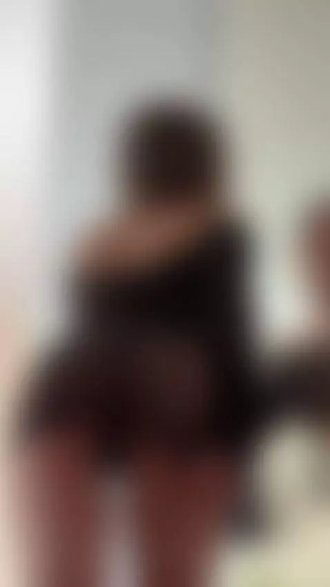 Come say something cute to me on OnlyFans 💕 by rianabrooks