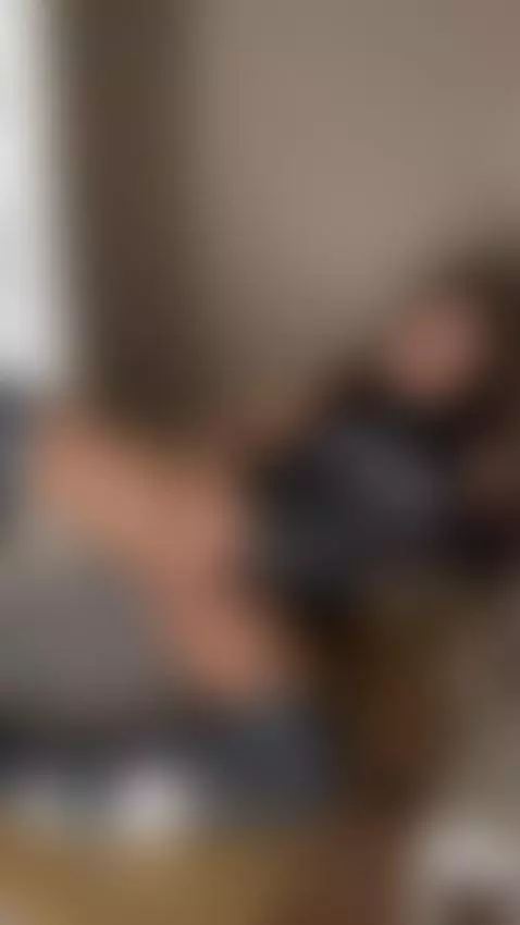 Tap in if you're feeling brave 💋 OnlyFans link by rianabrooks