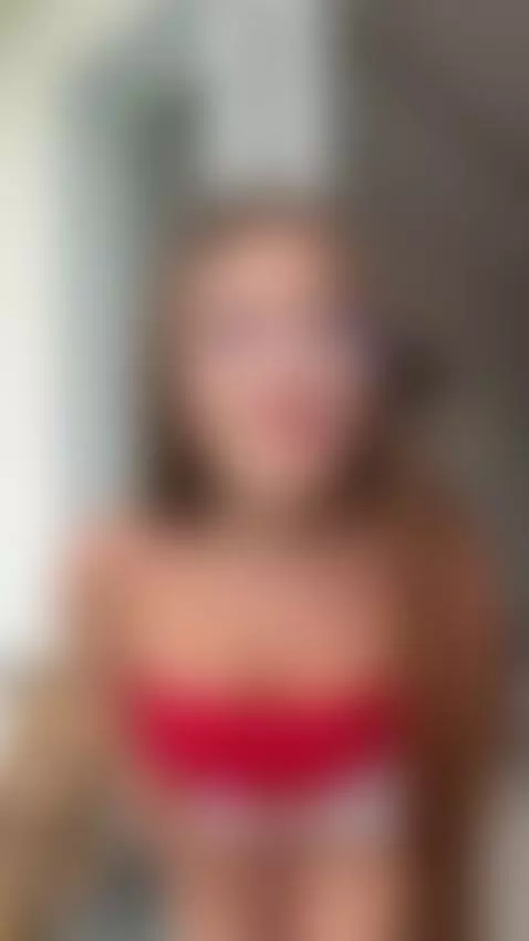 I’m online now 😉 OnlyFans by rianabrooks