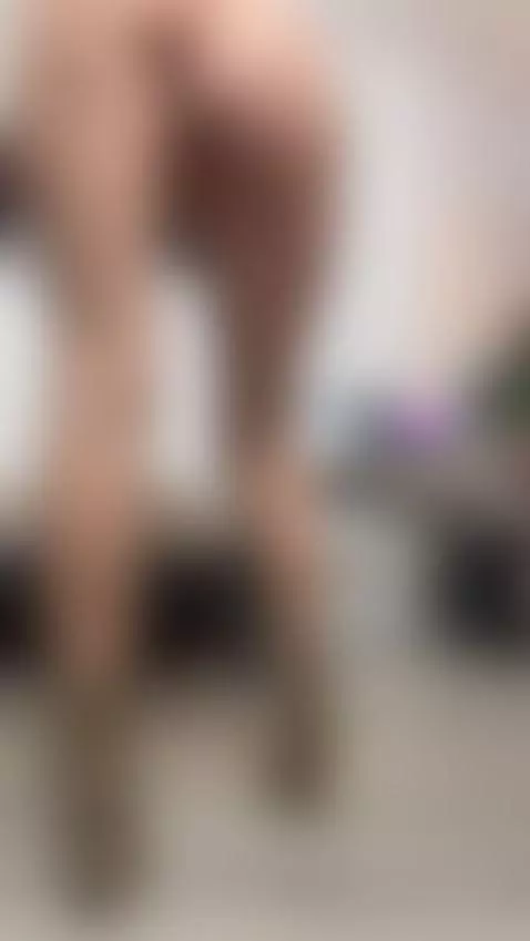 I'll just take a seat right here by naughtymollyof