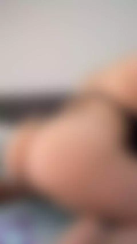 Latina con un buen culo gordo by golddesscori