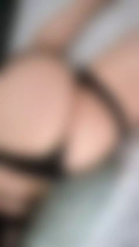 Culo grande queres ver mas visitame en mi Onlyfans by golddesscori