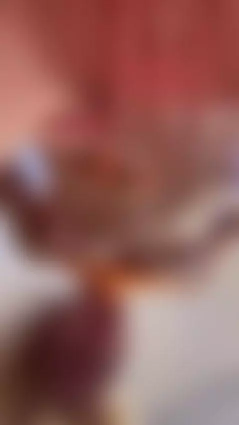 Spray my body with your cum by kellyknightley