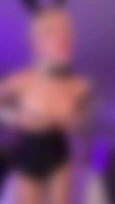 You should fuck this lil body by kellyknightley