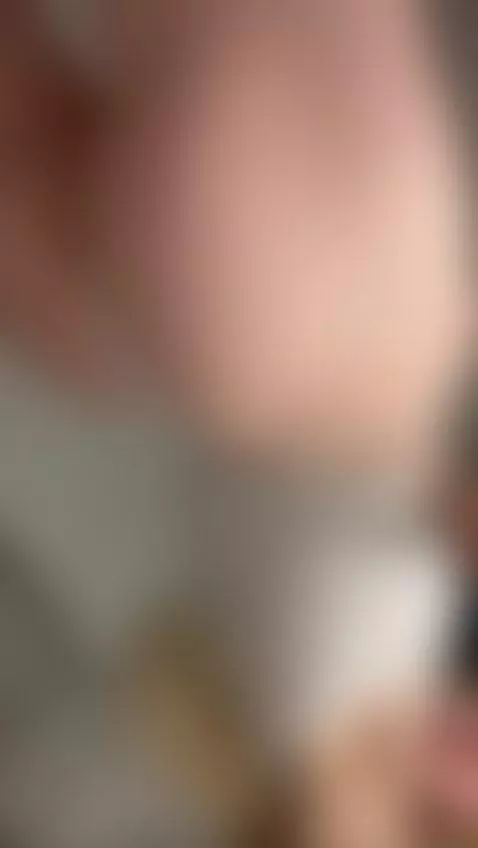 Come hang out with me on OnlyFans 😈 by gemmygrace