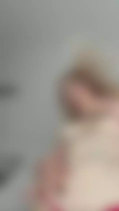 I answer faster on OnlyFans — come say hi! by gemmygrace