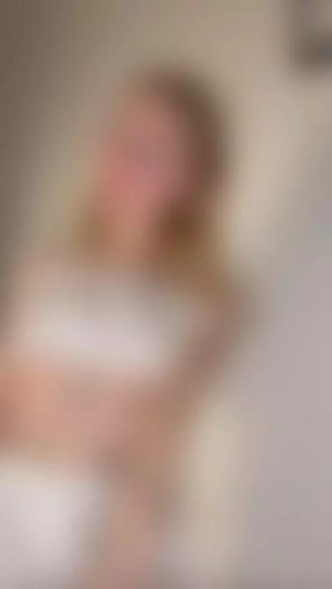 Let’s get to know each other on OnlyFans 💫 by gemmygrace