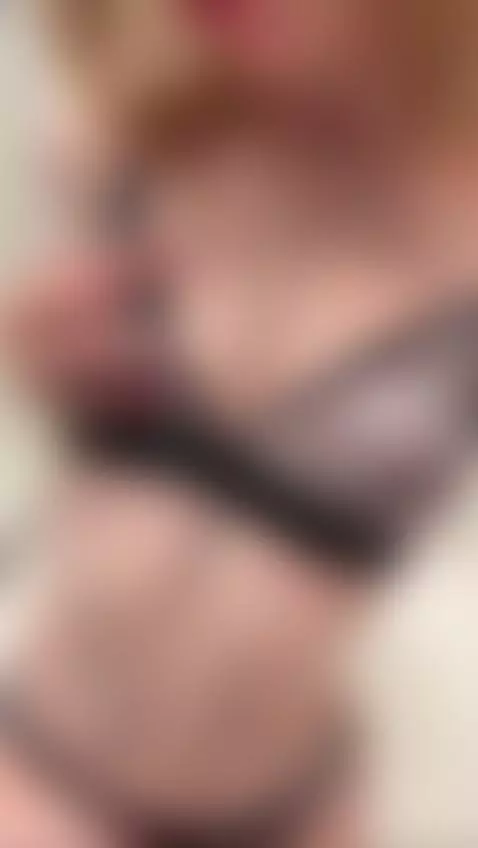 Let’s keep the convo going on OnlyFans 💬 by gemmygrace