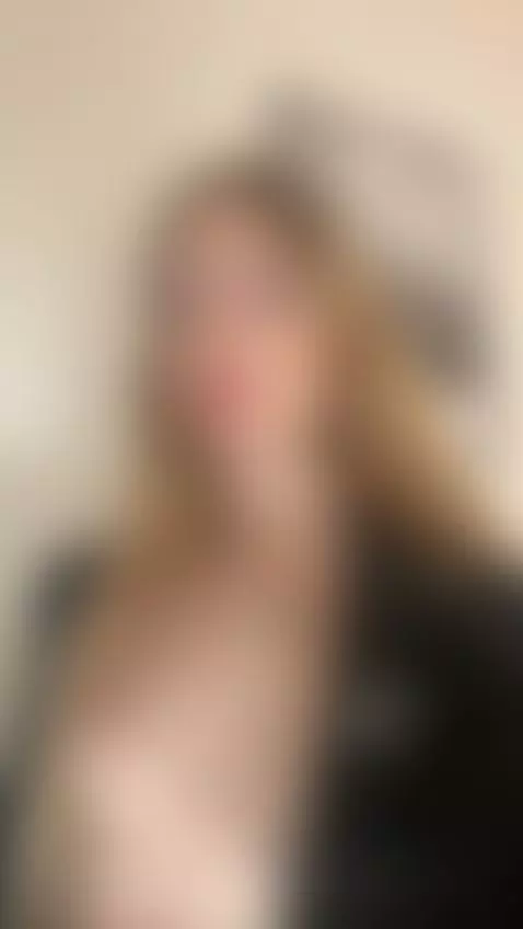 Come for a chat, stay for the vibe 💞 by gemmygrace