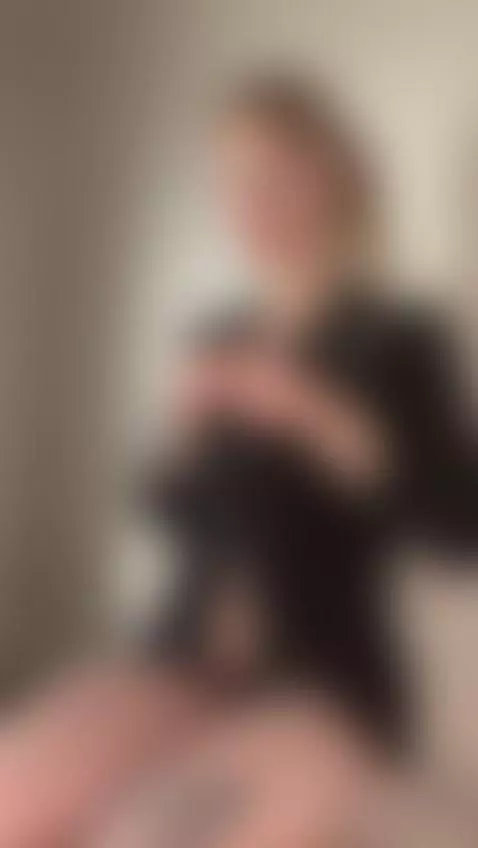 Come for a chat, stay for the vibe 💞 by gemmygrace