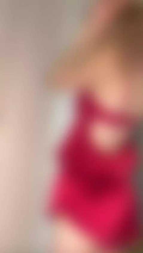 Your move first, but I’ll make it explosive 😉 OnlyFans by gemmygrace