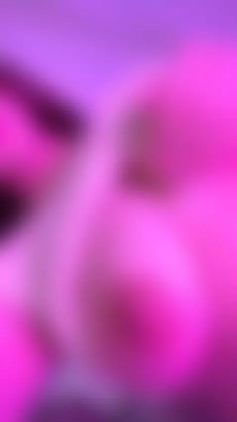 If you're already hot, you better come in... by samycollens