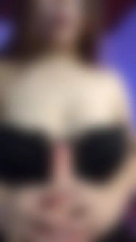 Who's out there wanting to have a great time with me, hmm? by samycollens