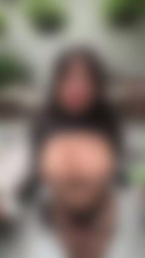 de frente l de lado?🥴💦 by courtneygrey