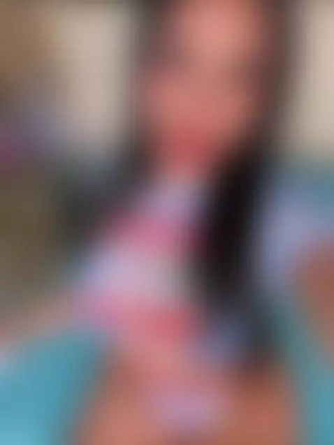 🍒 Wanna bite? But be careful, they’re addictive. by courtneygrey