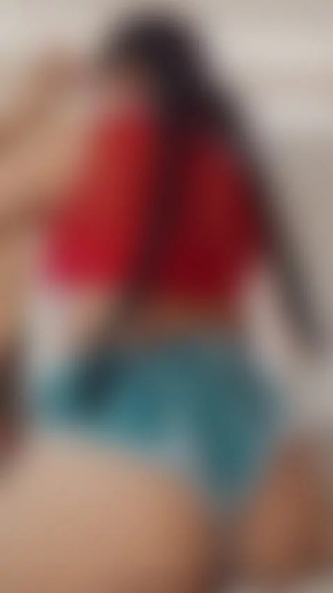 hi 🥰 if you comment something I will answer you😈🥵 by courtneygrey