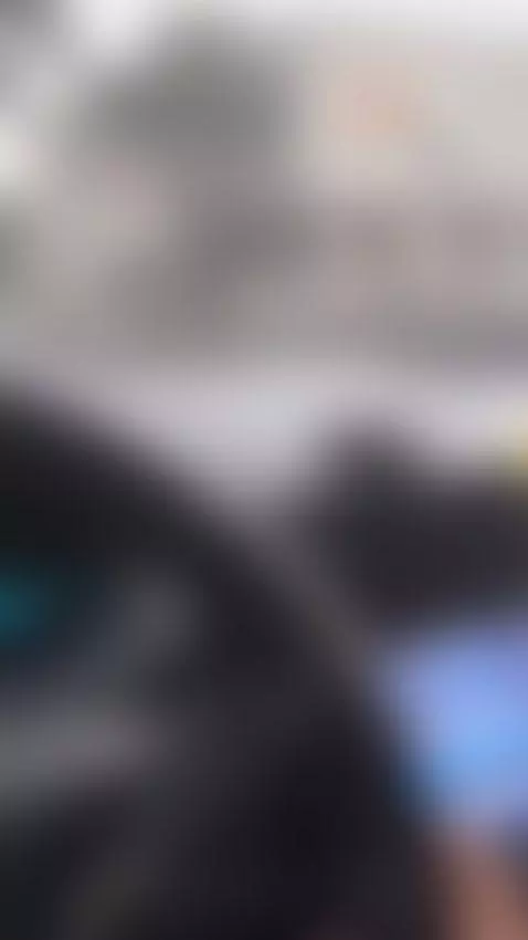 esta muy mojado por aca by courtneygrey