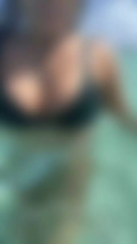 I was very happy here but I need you love, I want you to rol... by courtneygrey