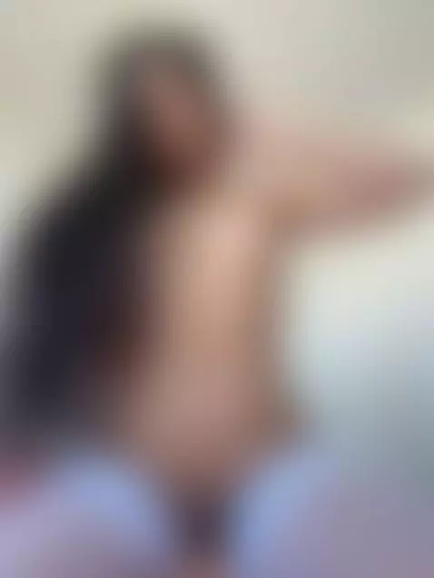 This naughty girl needs a good fucking, don't you agree by suziestone