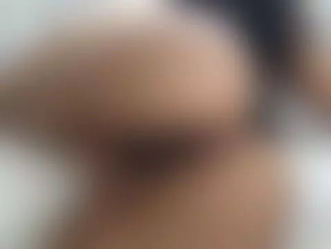 Heard I got suckable tits — confirm pls by suziestone