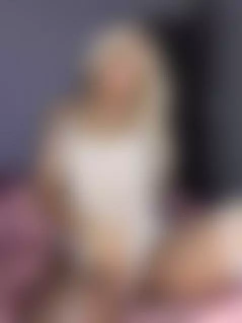 Dreaming of DP vibes 🍆🖐️💦 ass & pussy occupied by suziestone