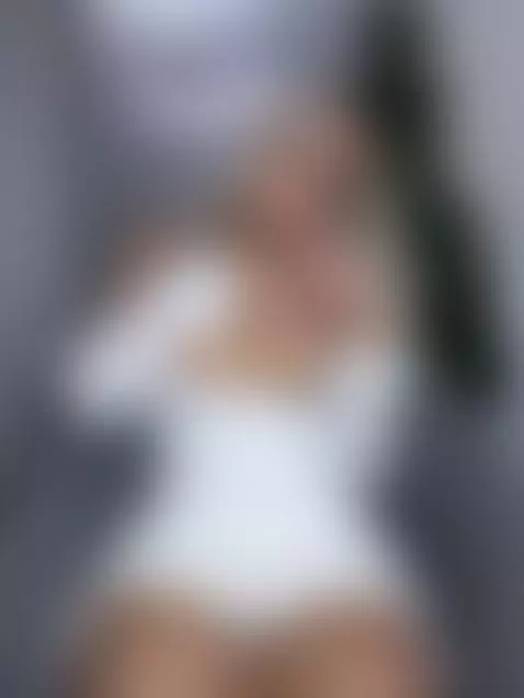 Who’s gonna be the hero and feed this desperate teenage cunt... by suziestone